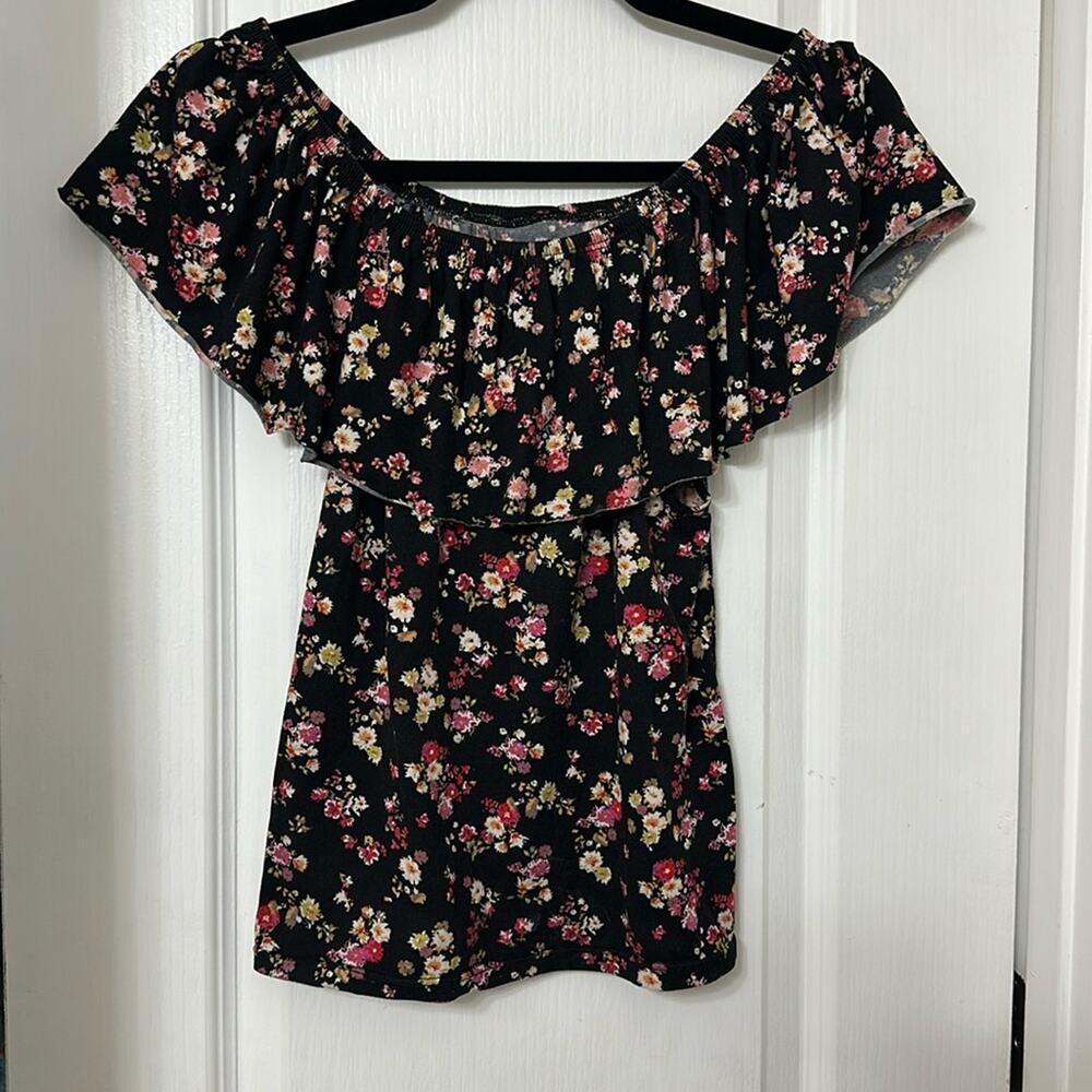 Girls floral off the shoulder top size L